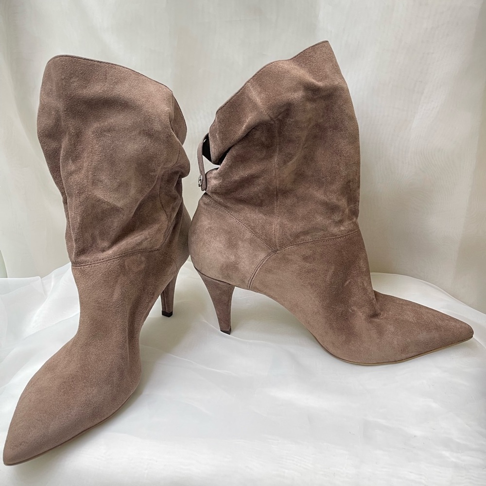 SOLD- Never Worn NWOT Michael Kors Taupe Suede Booties Size 9 1/2